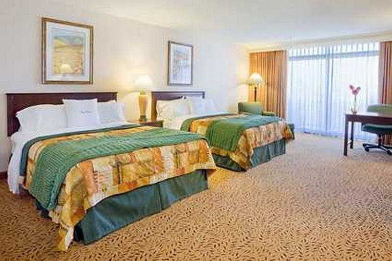 Hotel Doubletree By Hilton San José Zimmer foto